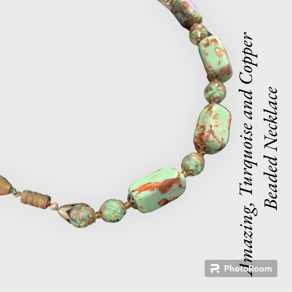 Gorgeous, Turquoise, Beaded Necklace 🤩 - Picture 2 of 4